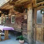 Weberhof Nyaraló *